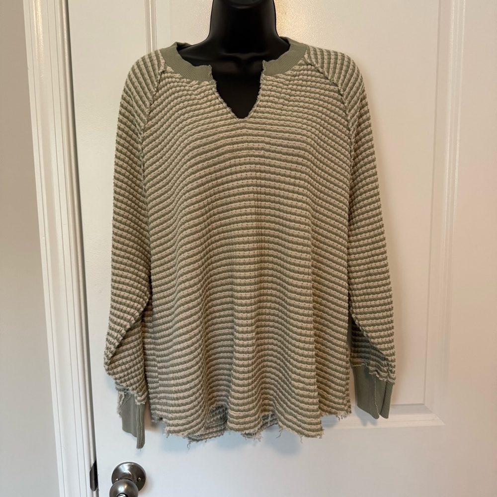 Women’s AE Oversized Waffle Sweatshirt